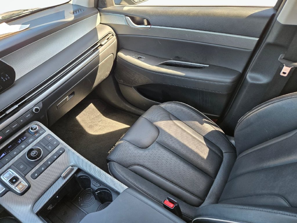 Used 2023 Hyundai Palisade SEL w/ Premium Package FWD image 21
