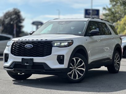 Used 2025 Ford Explorer ST-Line