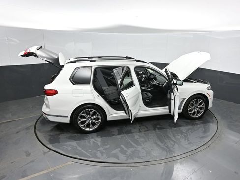 Used 2021 BMW X7 xDrive40i w/ Premium Package AWD/4WD image 68