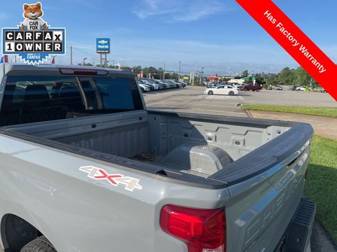 Used 2024 Chevrolet Silverado 1500 LT AWD/4WD image 10