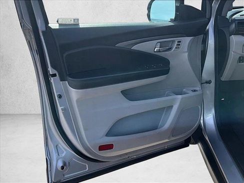Used 2022 Honda Pilot Special Edition image 18