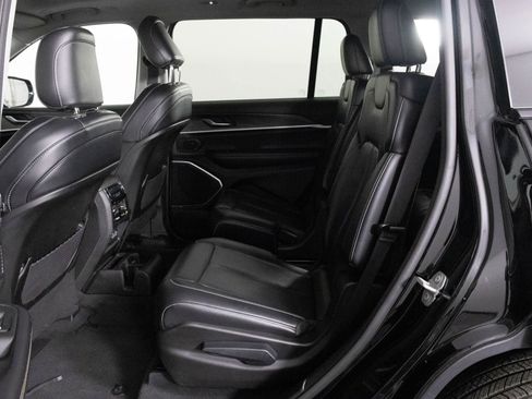 Used 2021 Jeep Grand Cherokee L Limited image 32