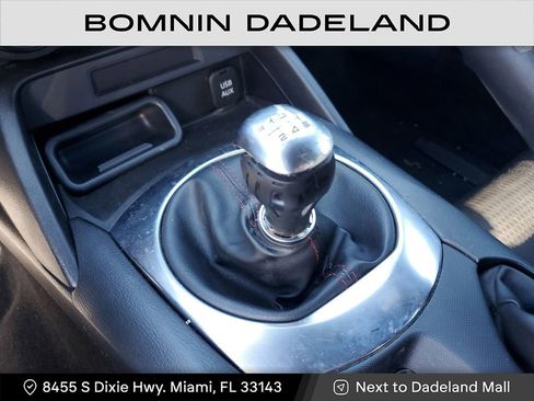 Used 2017 MAZDA MX-5 Miata Sport image 13