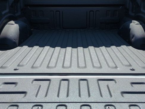 Used 2024 Ford F150 Lariat AWD/4WD image 30