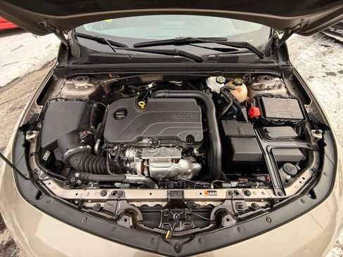 Used 2024 Chevrolet Malibu LT image 12