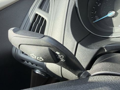 Used 2013 Ford Focus SE image 21