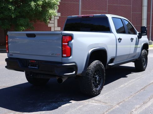 Used 2025 Chevrolet Silverado 2500 ZR2 AWD/4WD image 34
