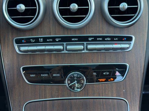 Used 2020 Mercedes-Benz C 43 AMG 4MATIC Sedan w/ Multimedia Package image 33