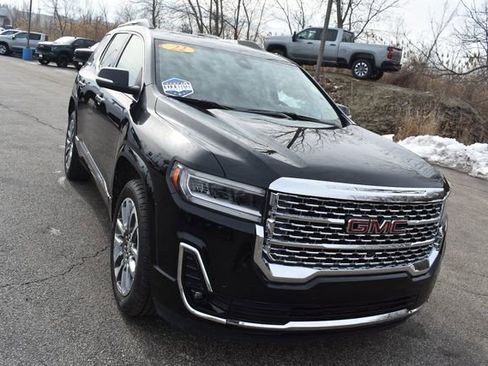 Used 2022 GMC Acadia Denali w/ Denali Technology Package image 9