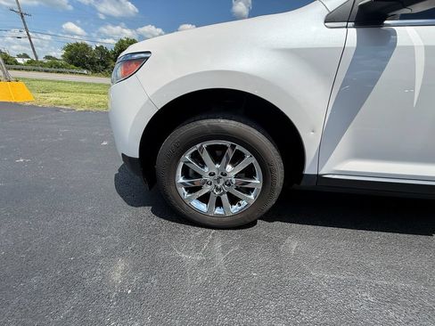 Used 2014 Ford Edge Limited w/ Driver Entry Package FWD image 10