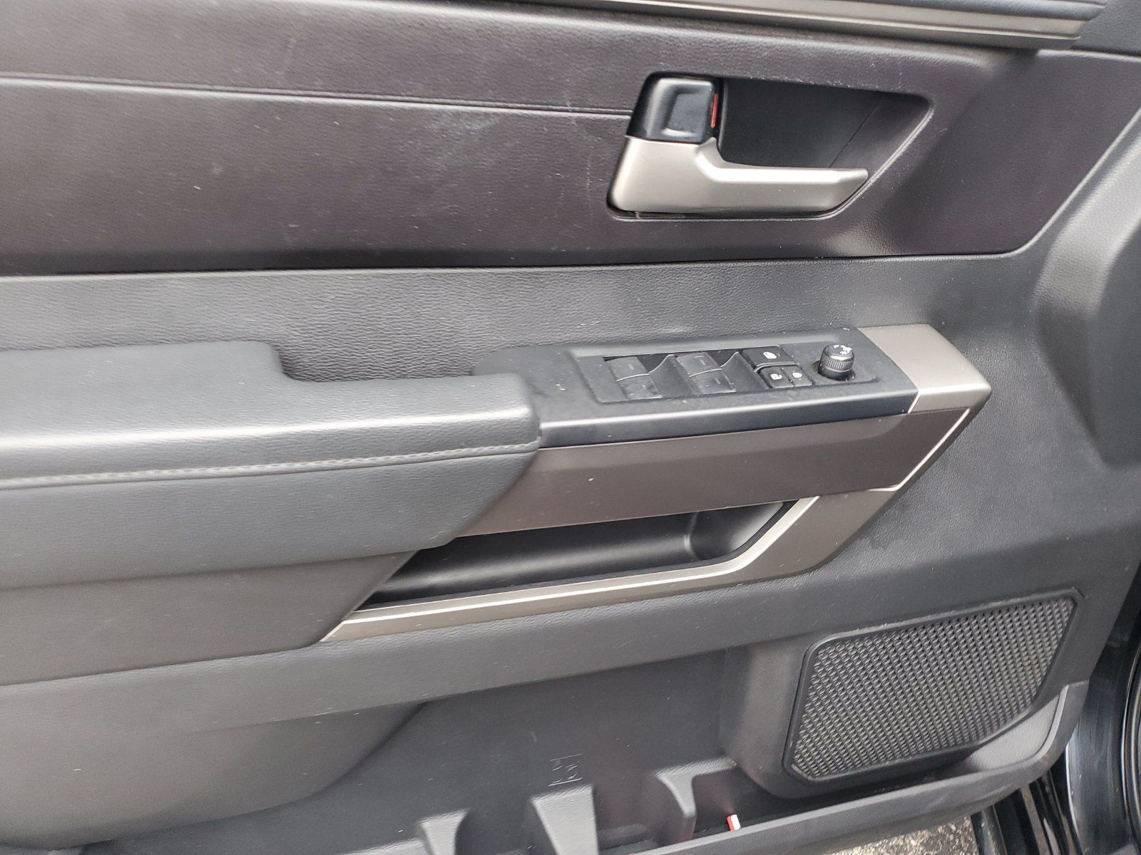 Used 2024 Toyota Tundra SR5 AWD/4WD image 19