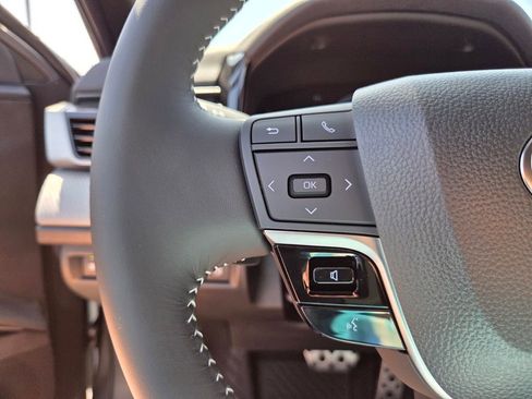 New 2026 Toyota Camry SE FWD image 21