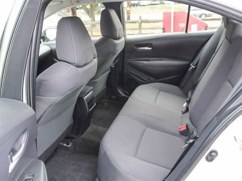 Used 2021 Toyota Corolla LE w/ Carpet Mat Package (TMS) image 14