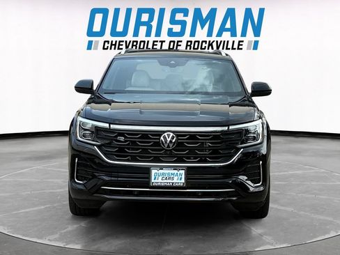 Used 2024 Volkswagen Atlas Cross Sport SEL Premium R-Line AWD/4WD image 8