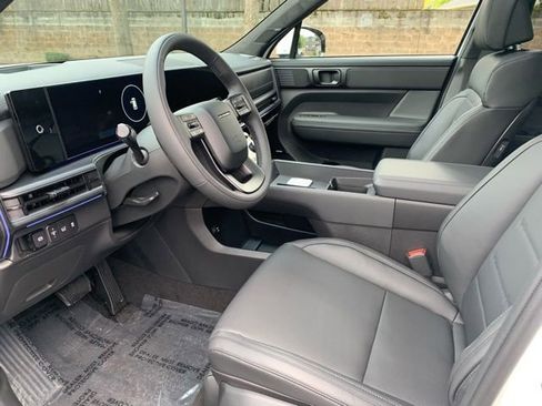 New 2026 Hyundai Santa Fe Calligraphy image 13