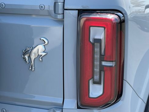 New 2026 Ford Bronco Badlands AWD/4WD image 26