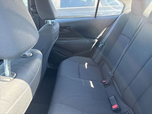 Used 2023 Toyota Corolla LE FWD image 18