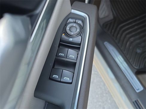 New 2026 GMC Sierra 1500 SLE w/ X31 Off-Road Package image 16