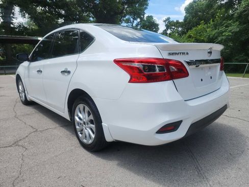 Used 2019 Nissan Sentra S w/ Appearance Package FWD image 5