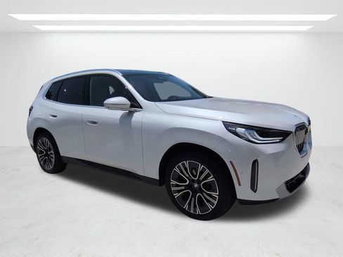 New 2026 BMW X3 xDrive30i w/ Premium Package AWD/4WD image 2