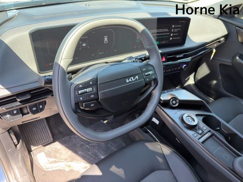 New 2026 Kia EV6 Light RWD image 11