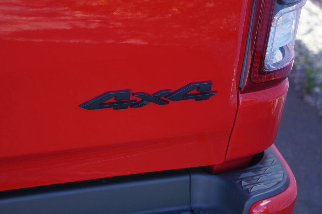 Used 2024 RAM 1500 Big Horn AWD/4WD image 8