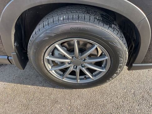 Used 2022 Subaru Forester Premium w/ Popular Package #1 image 16