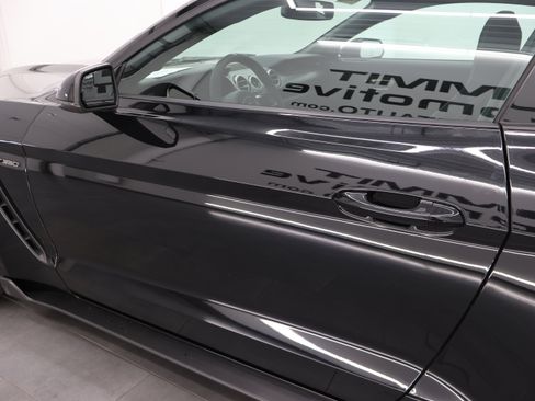 Used 2018 Ford Mustang Shelby GT350 w/ Electronics Package RWD image 32