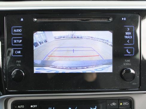 Used 2017 Toyota Corolla LE w/ Carpet Mat Package (TMS) image 15