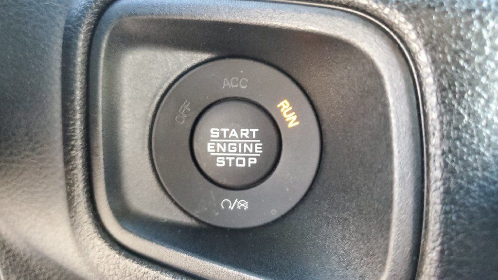 Used 2024 Jeep Wrangler Unlimited Sport AWD/4WD image 26