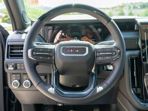 New 2026 GMC Yukon XL AT4 Ultimate AWD/4WD image 19