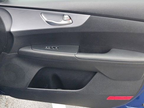 Used 2024 Kia Forte LXS image 32