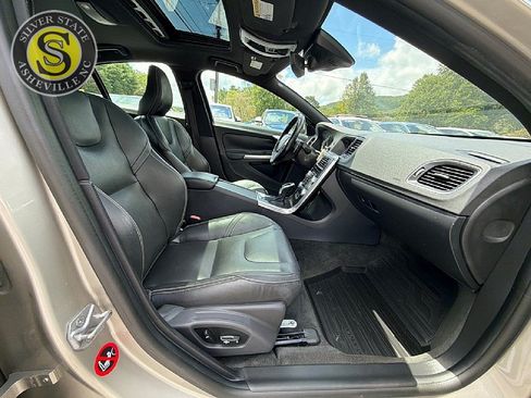Used 2015 Volvo S60 T6 w/ Convenience Package FWD image 15