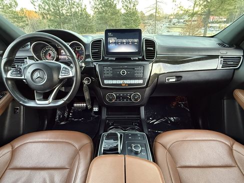 Used 2019 Mercedes-Benz GLE 43 AMG GLE 43 AMG image 22