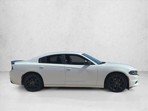 Used 2021 Dodge Charger SXT w/ Blacktop Package image 4