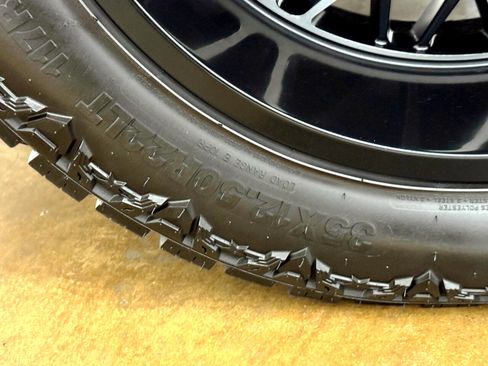 Used 2017 Ford F350 Lariat w/ Lariat Ultimate Package image 52