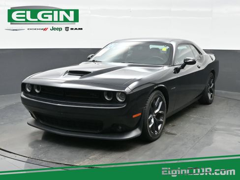 Used 2022 Dodge Challenger R/T w/ Blacktop Package image 1
