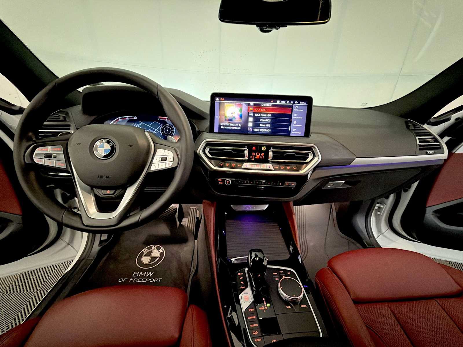 Used 2024 BMW X4 xDrive30i w/ Premium Package AWD/4WD image 14