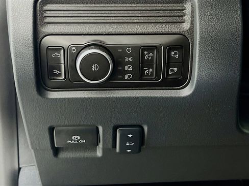 New 2026 Ford F350 Platinum w/ Tremor Off-Road Package image 19