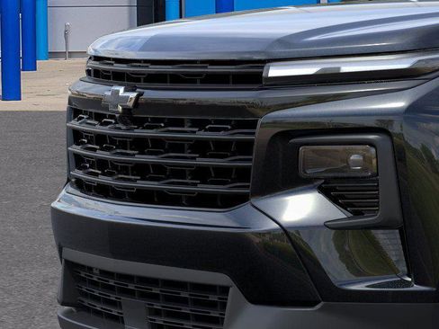 New 2026 Chevrolet Traverse LT w/ Midnight/Sport Edition image 13