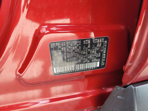 Certified 2021 Nissan Rogue SV FWD image 32