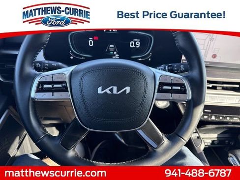 Used 2025 Kia Telluride S image 18