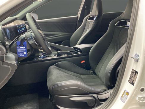 New 2026 Hyundai Elantra N FWD image 9