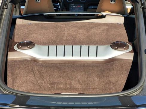 Used 2024 Porsche 718 Cayman image 9