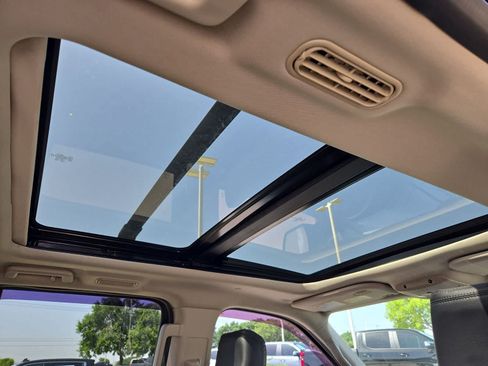 Used 2020 Ford Expedition Platinum AWD/4WD image 20