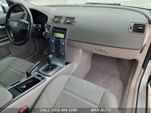 Used 2009 Volvo C30 image 2