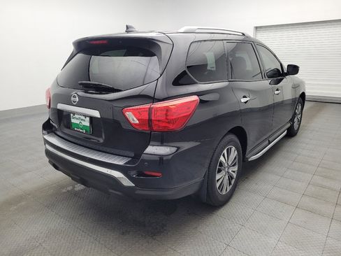 Used 2020 Nissan Pathfinder S image 9