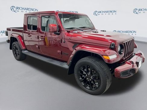 Used 2021 Jeep Gladiator Overland image 7