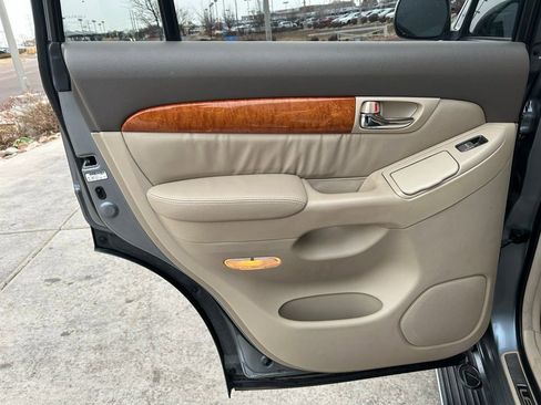 Used 2007 Lexus GX 470 image 24