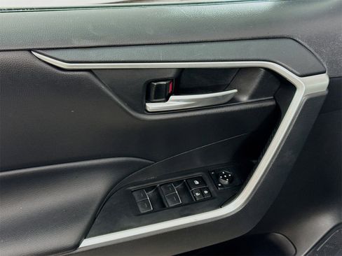 Used 2024 Toyota RAV4 AWD Hybrid image 15